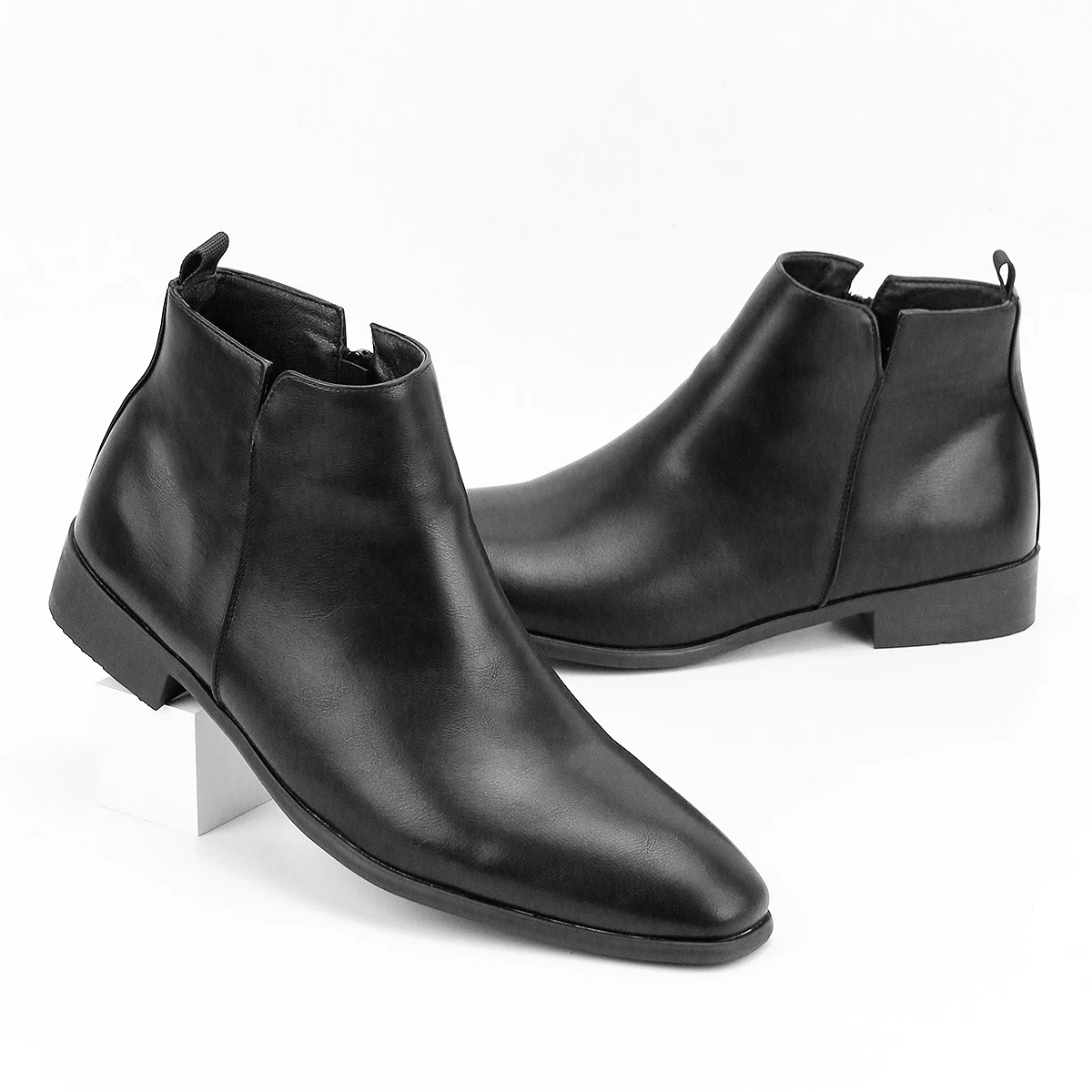 Strideunity Genuine Leather Chelsea Boots - Image 2