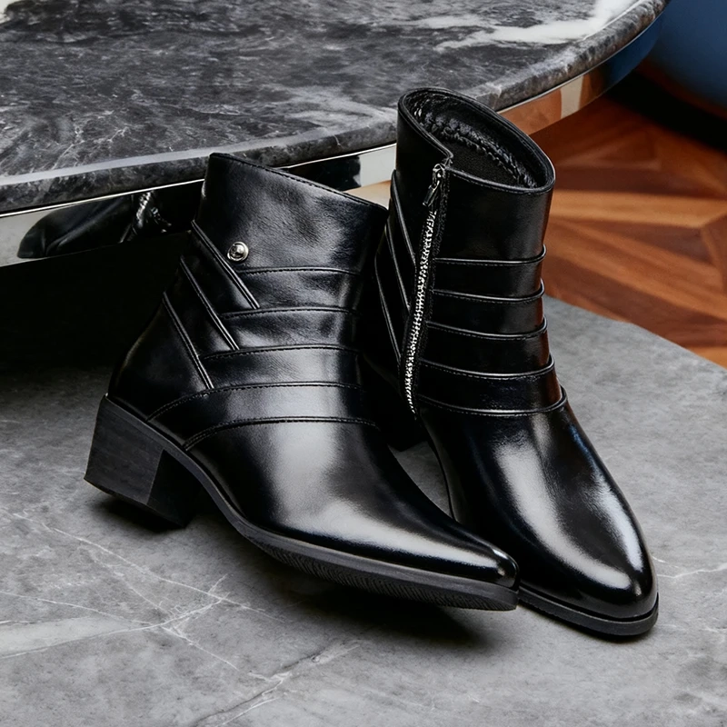 Strideunity Leather Buckle Strap Chelsea Boots