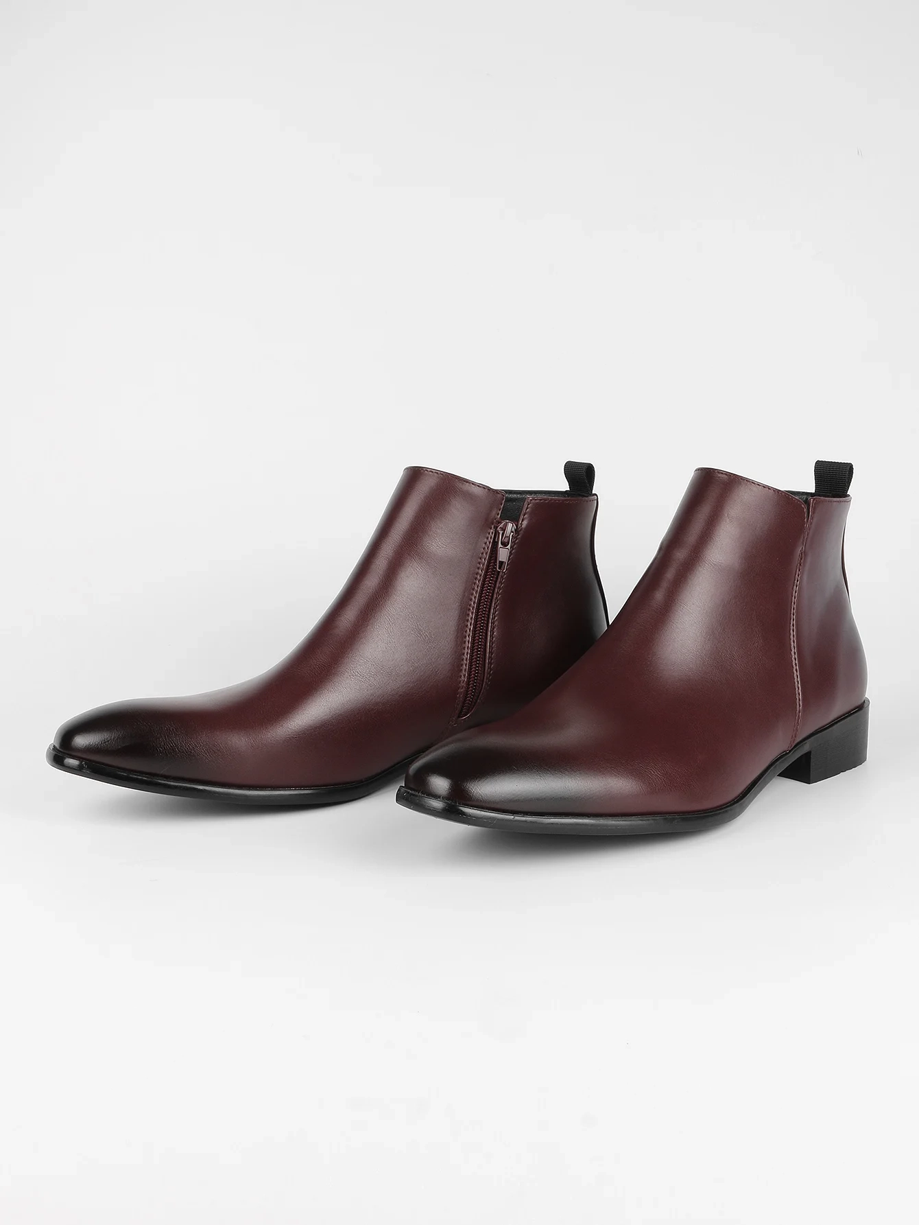 Strideunity Genuine Leather Chelsea Boots - Image 5