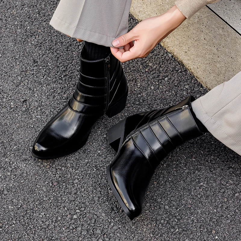 Strideunity Leather Buckle Strap Chelsea Boots - Image 5